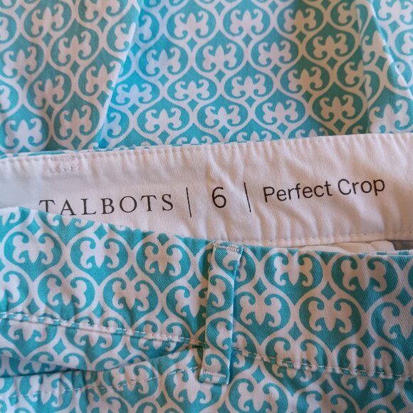 98% Cotton Talbots Perfect Crop Size 6 Scrolling Hearts Print EUC - Picture 4 of 4